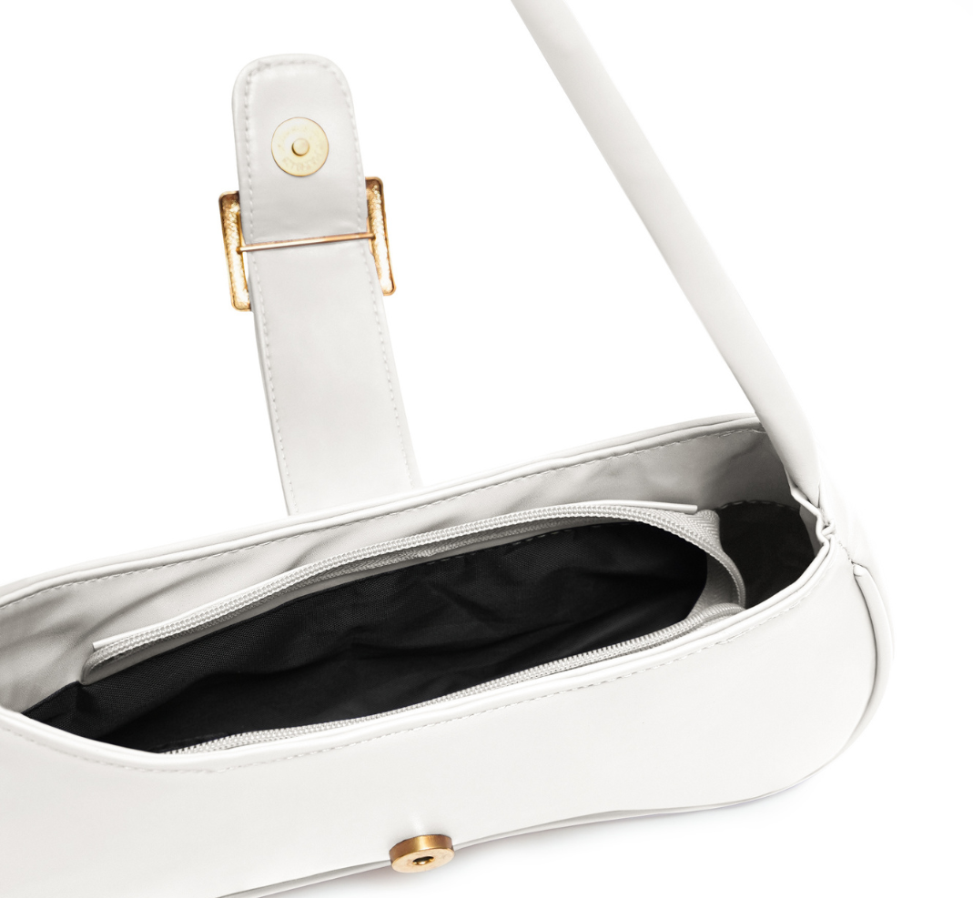 Fashionable lavender handbag