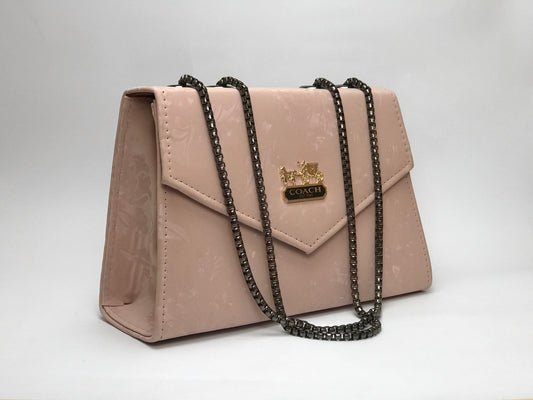 Blush Carry – Stylish Ladies Purse Light Pink