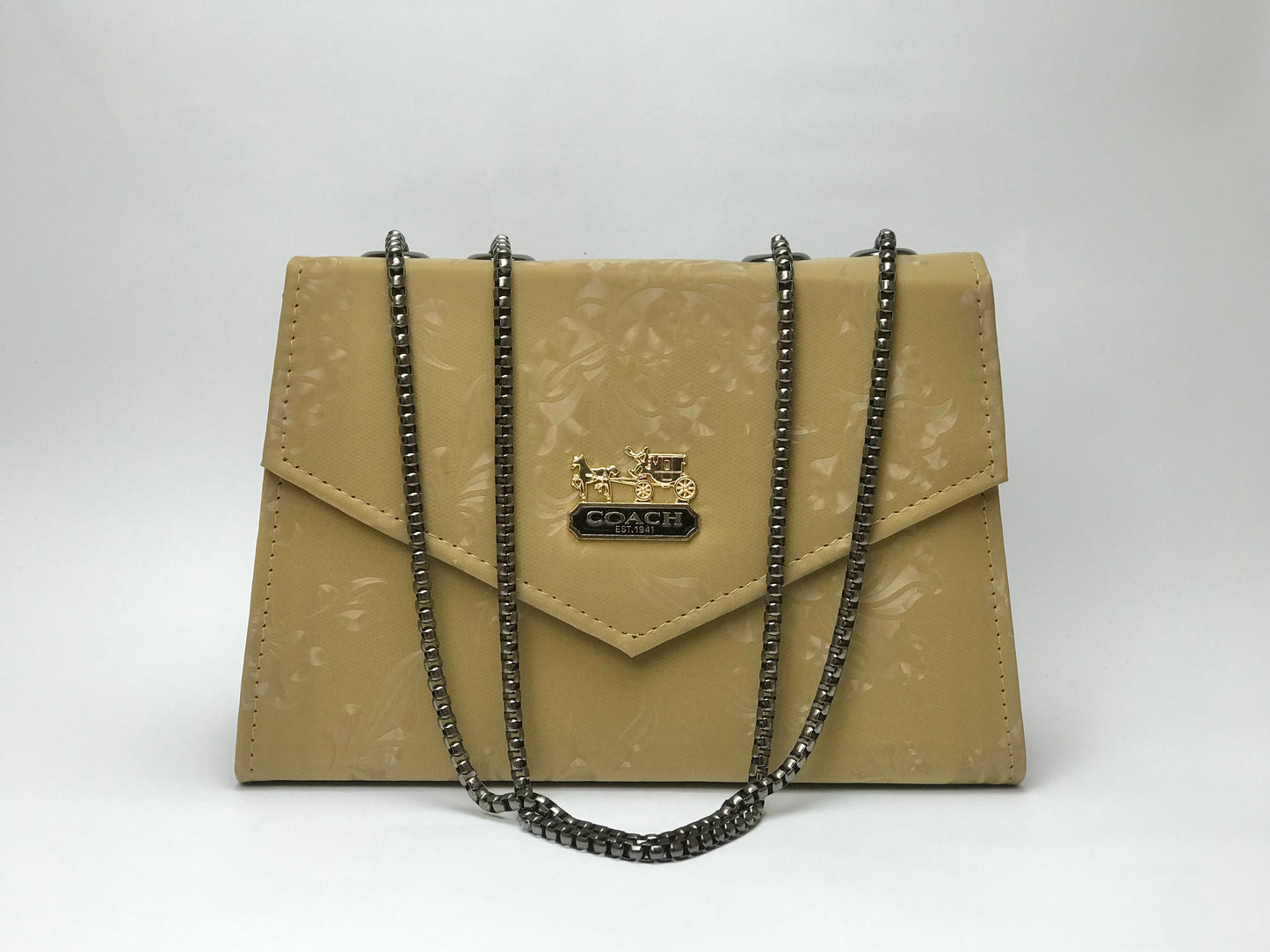 Blush Carry – Stylish Ladies Purse Light Pink