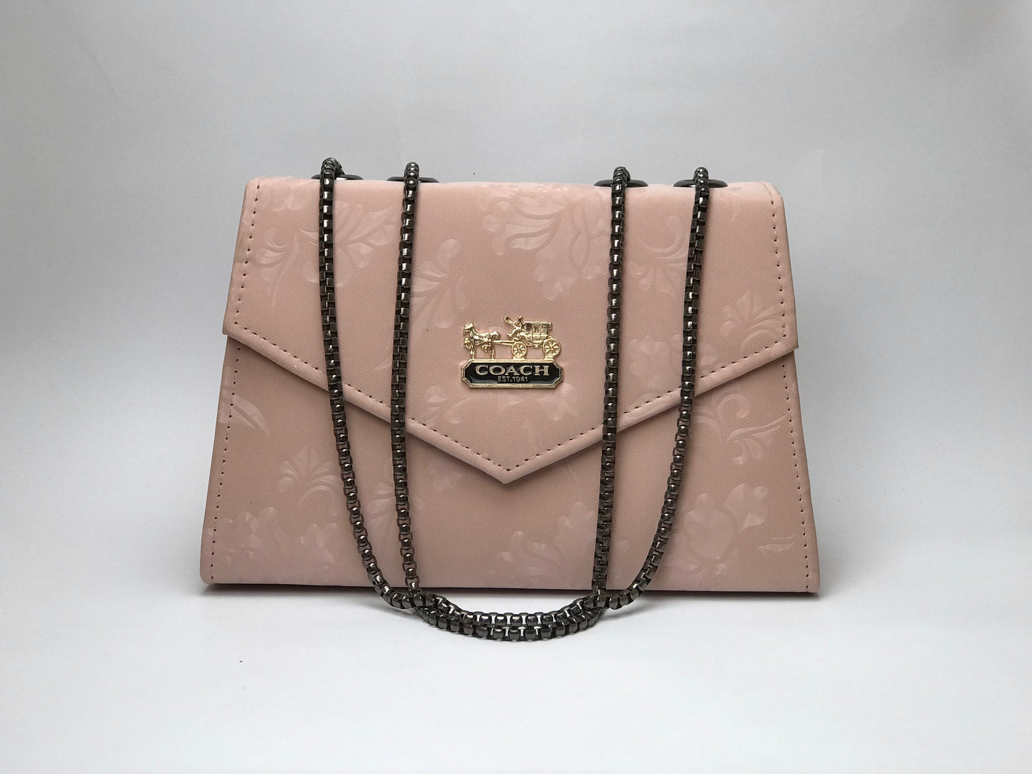 Blush Carry – Stylish Ladies Purse Light Pink